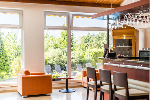 Denní bar v hotelu NIVAMARE Luhačovice